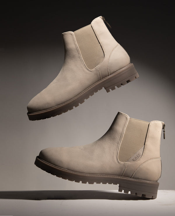 Rare Rabbit Men's Gum Pro Ivory Classic Chelsea Boot