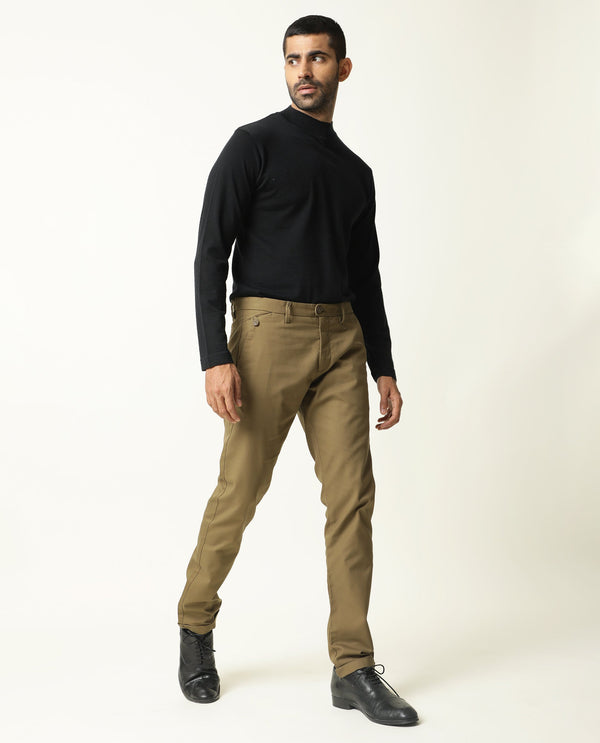 Rare Rabbit Men's Jacob Olive Cotton Polyester Fabric Mid-Rise Regular Fit Twill Trouser