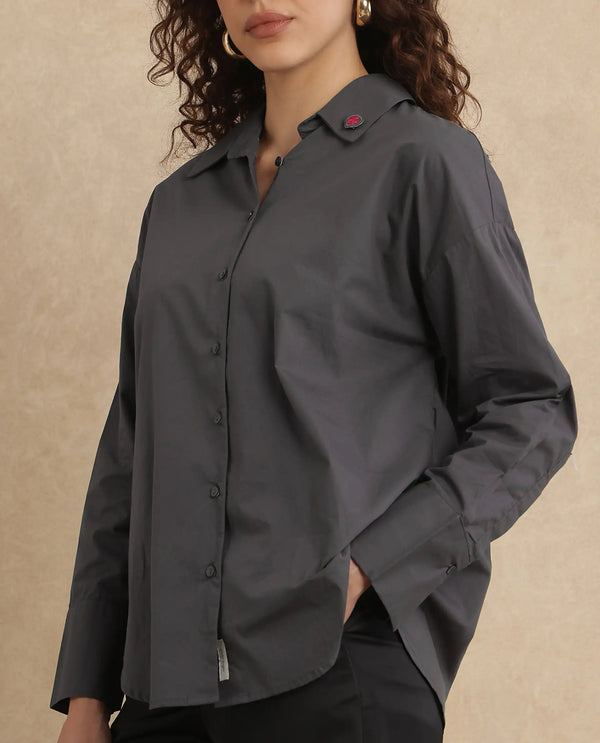 Rareism Women Hertene Grey 60'S Poplin Fabric Cuffed Sleeve Collared Neck Button Closure Boxy Fit Plain Shirt