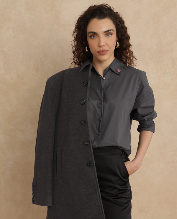 Rareism Women Hertene Grey 60'S Poplin Fabric Cuffed Sleeve Collared Neck Button Closure Boxy Fit Plain Shirt