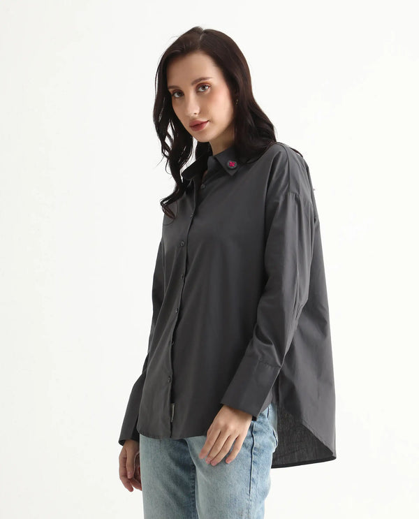 Rareism Women Hertene Grey 60'S Poplin Fabric Cuffed Sleeve Collared Neck Button Closure Boxy Fit Plain Shirt