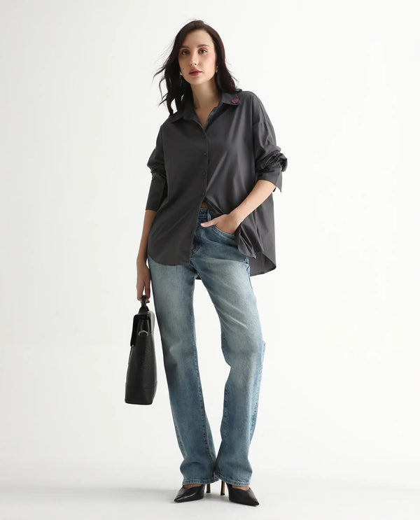Rareism Women Hertene Grey 60'S Poplin Fabric Cuffed Sleeve Collared Neck Button Closure Boxy Fit Plain Shirt