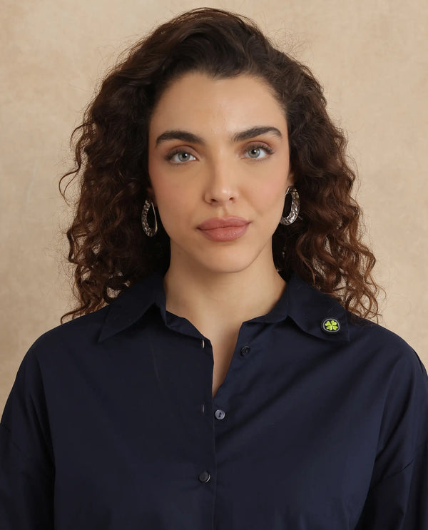 Rareism Women Hertene Navy 60'S Poplin Fabric Cuffed Sleeve Collared Neck Button Closure Boxy Fit Plain Shirt
