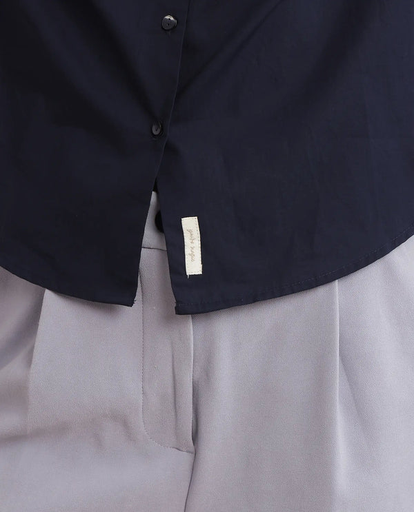 Rareism Women Hertene Navy 60'S Poplin Fabric Cuffed Sleeve Collared Neck Button Closure Boxy Fit Plain Shirt