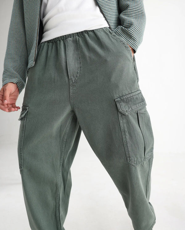 Rare Rabbit Men Hork Green Cotton Fabric Elastic Waistband Multi Pocket Baggy Fit Cargo Style Jeans