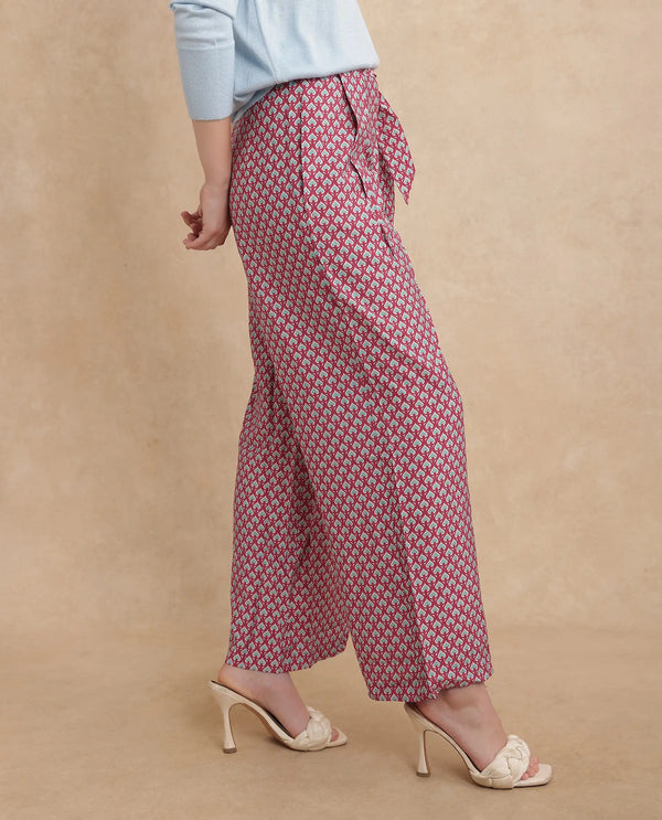 Rareism Women Imanio Multi Polyester Viscose Fabric Zipper Closure Wide Fit Ankle Length Geometric Print Trouser