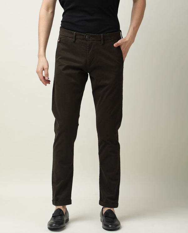 Rare Rabbit Men's Aps Dark Green Solid Mid-Rise Regular Fit Stretch Trouser