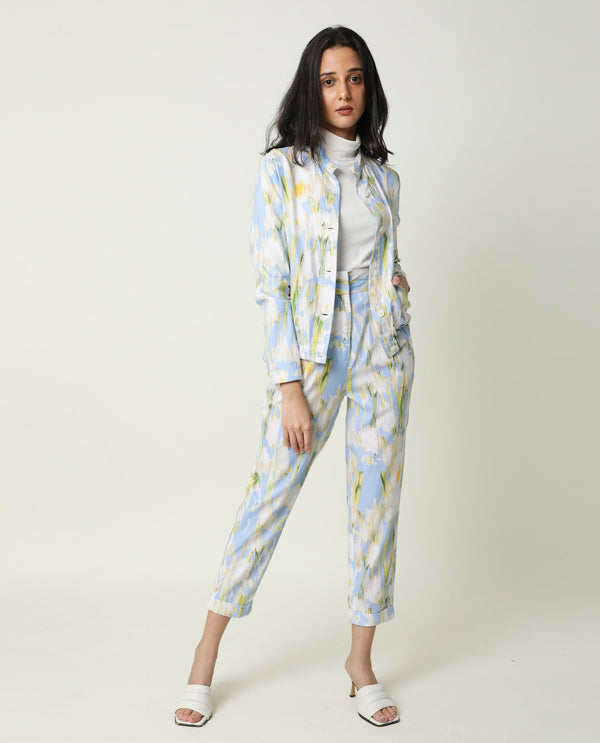 Rareism Women Cult Green Cotton Fabric Slim Fit Mid Rise Abstract Print Ankle Length Trousers