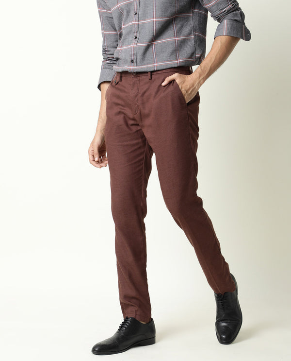 Rare Rabbit Men'S Cameo Maroon Solid Mid-Rise Regular Fit Trouser