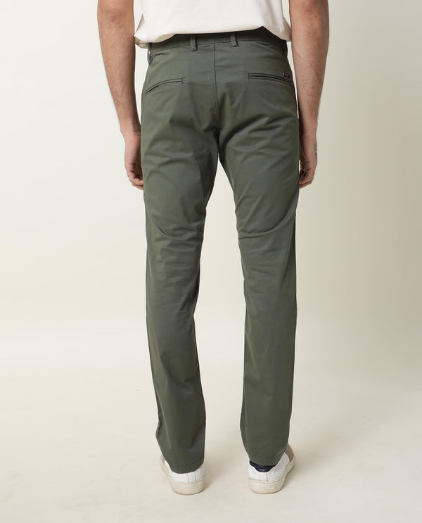 Rare Rabbit Men's Mark Green Solid Mid-Rise Regular Fit Stretch Trouser