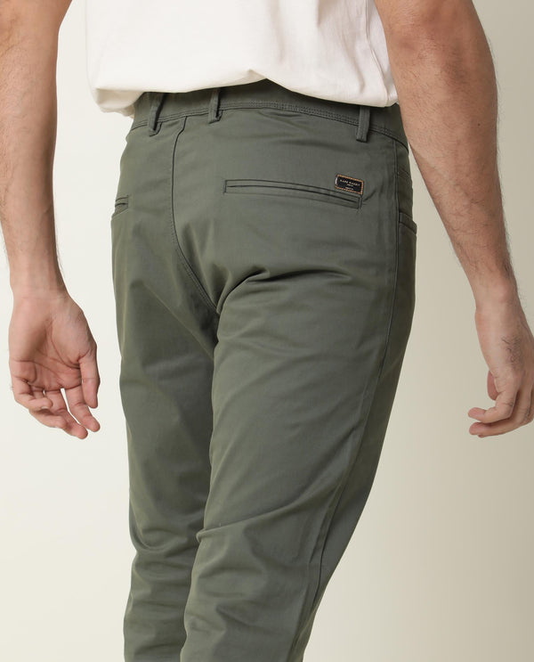 Rare Rabbit Men's Mark Green Solid Mid-Rise Regular Fit Stretch Trouser