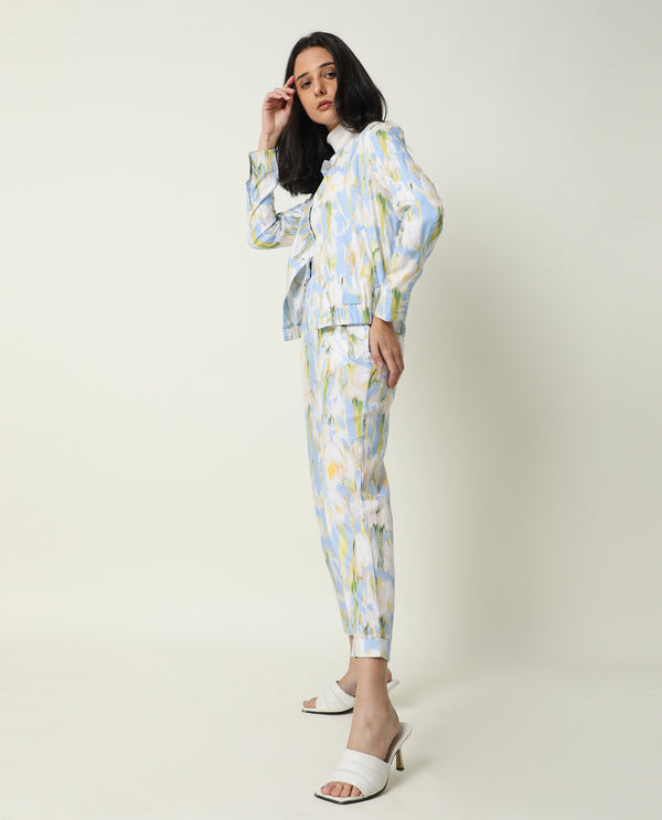 Rareism Women Cult Green Cotton Fabric Slim Fit Mid Rise Abstract Print Ankle Length Trousers