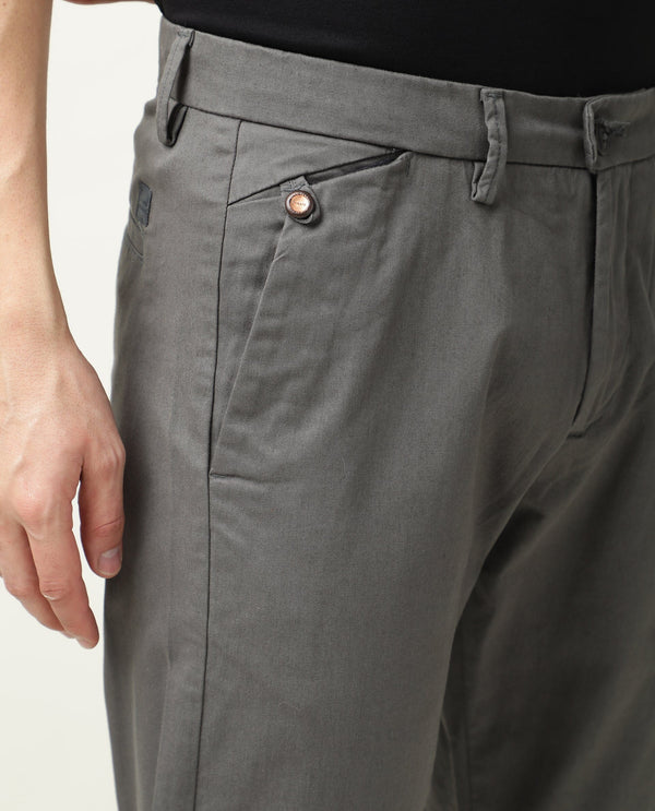 Rare Rabbit Men's Aps Green Solid Mid-Rise Regular Fit Stretch Trouser