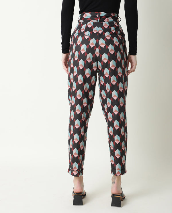 Rareism Women Knicks Black Cotton Fabric Tailored Fit High Rise Geometric Print Ankle Length Trousers