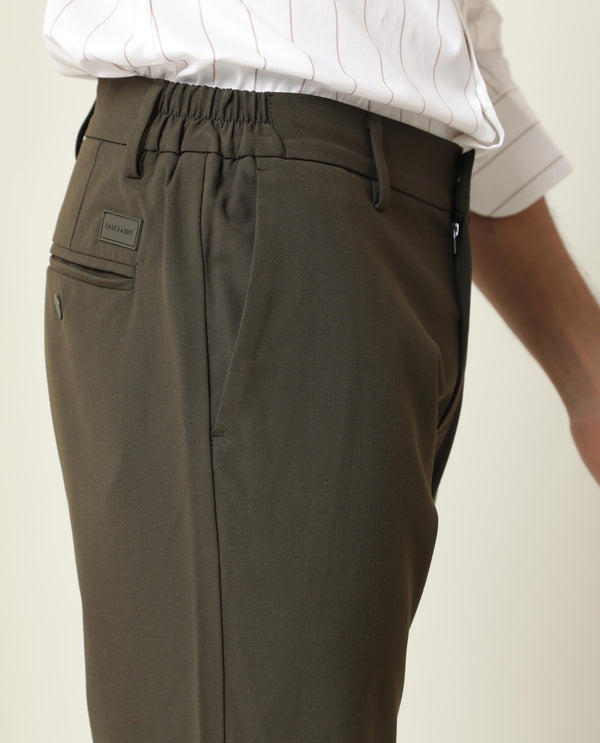 Rare Rabbit Men's Traverse Olive Solid Mid-Rise Regular Fit Stretch Trouser