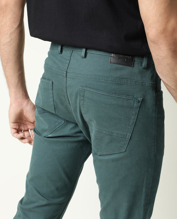 Rare Rabbit Men's Spoke-22 Green Solid Mid-Rise Regular Fit Stretch Trouser
