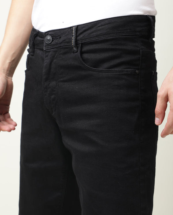 Rare Rabbit Mens Switch Black Slim Fit Mid Rise Knee Length Solid Shorts