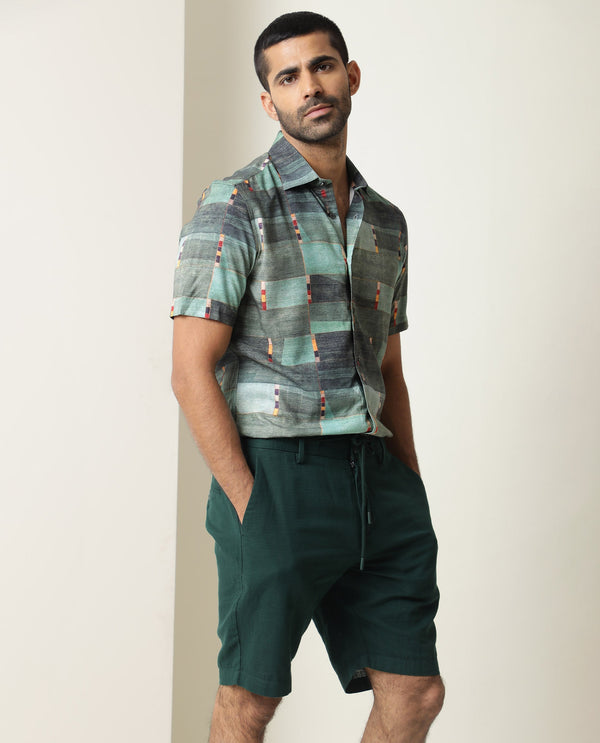 Rare Rabbit Men's Pinto Dark Green Cotton Fabric Drawstring Mid Rise Shorts