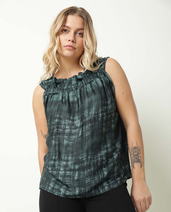 Rareism Women Chiat Green Modal Fabric Relaxed Fit Boat Neck Sleeveless Ombre Top