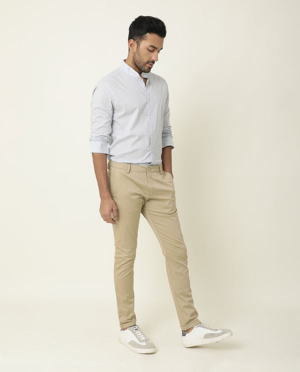 Rare Rabbit Men's Shines Beige Solid Mid-Rise Regular Fit Stretch Trousers