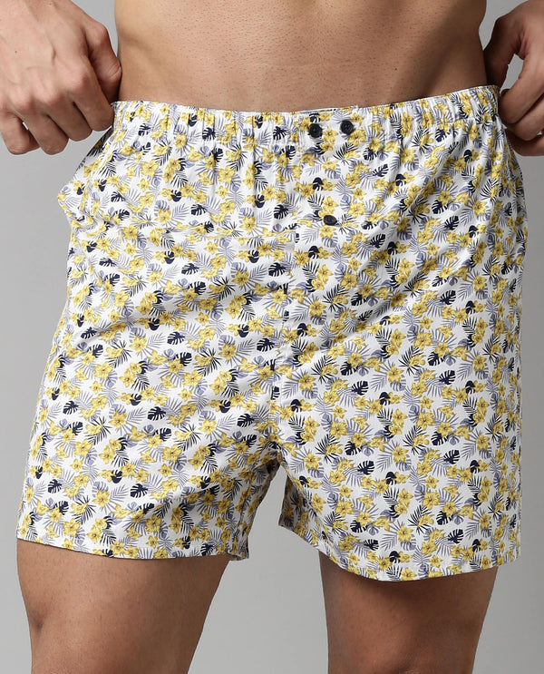 RARE RABBIT MEN'S QUILT WHITE BOXERS PRINTED MID RISE
