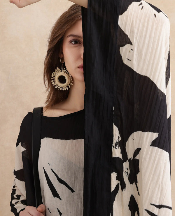 Rareism Women Janarea Black Polyester Fabric Kaftan Fit Boat Neck Kaftan Midi Abstract Print Dress
