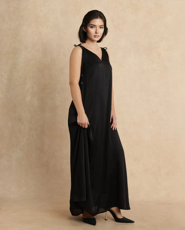 Rareism Women Janfree Black Polyester Fabric Shoulder Straps A-Line Maxi Plain Dress