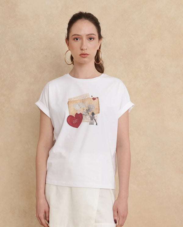 Rareism Women Somker Off white Half Sleeve Crew Neck Graphic Print T-Shirt