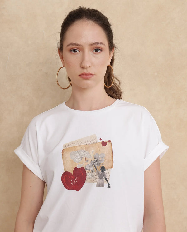 Rareism Women Somker Off white Half Sleeve Crew Neck Graphic Print T-Shirt