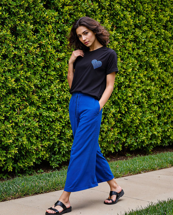 Rareism Women Janori Black cotton  Lycra Fabric Extended Sleeve Collared Neck Regular Fit Plain T-Shirt