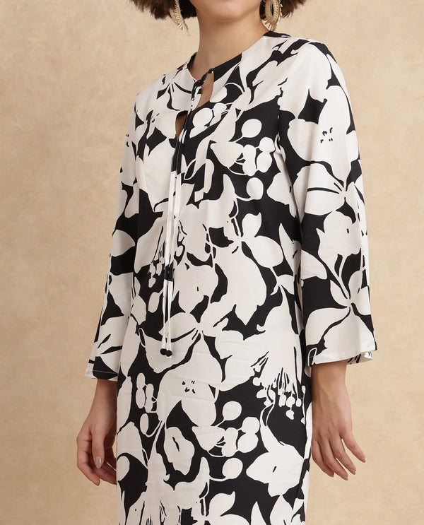 Rareism Women Janzen Black Viscose Fabric Bell Sleeves Straight Fit Midi Floral Print Dress
