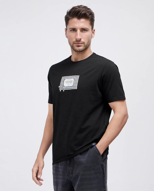 Rare Rabbit Men Jed Black Cotton Lycra Fabric Short Sleeve Crew Neck Graphic Print T-Shirt