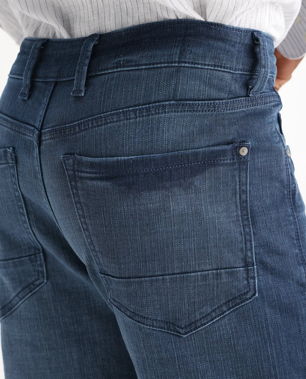 Rare Rabbit Men Jett Light Blue Cotton Blend Fabric Mid Rise Button and Zip Closure Mid Wash Plain Jeans