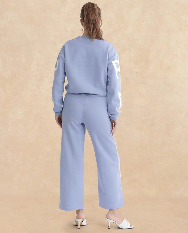 Rareism Articale Women Jonice Light Blue Poly Cotton Fabric Full Sleeves Crew Neck Regular Fit Graphic Print Cropped Sweatshirt