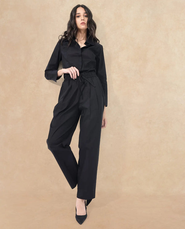 Rareism Women Juven Black Poly Lycra Fabric Regular Fit Mid Rise Solid Ankle Length Trousers