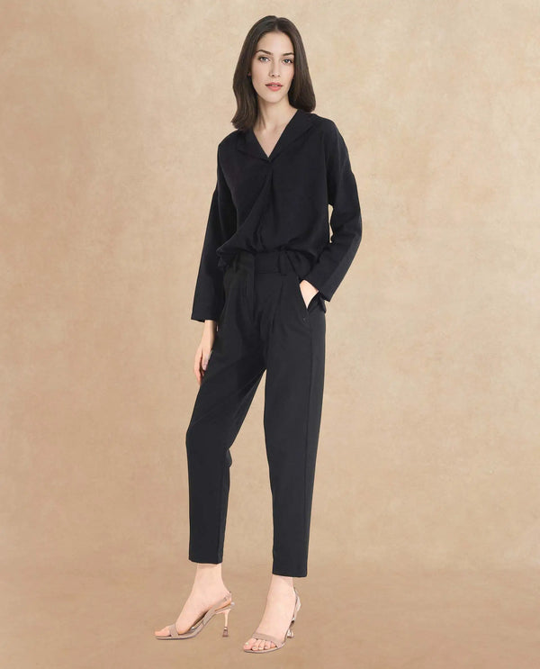 Rareism Women Kaish Black  Straight Fit Ankle Length Plain Trouser