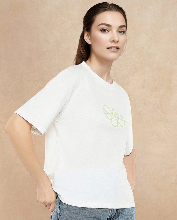 Rareism Women Karen Off White Cotton Poly Fabric Short Sleeve Crew Neck Solid T-Shirt