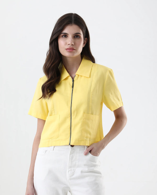 Rareism Women Klappy Yellow Short Sleeve Collared Neck Zipper Closure Cropped Plain Top