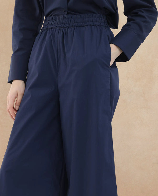 Rareism Women Kofu Dark Navy Cotton Fabric Regular Length Trouser