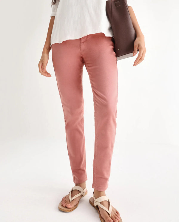 Rareism Women Kocho Pink Cotton Lycra Fabric Mid Rise Solid Slim Fit Ankle Length Jeans