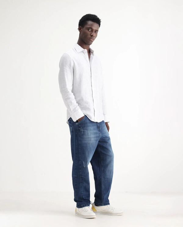 Rare Rabbit Men's Korb Blue Cotton Blend Fabric Shank And Zip Closure Skater Fit Plain Jeans