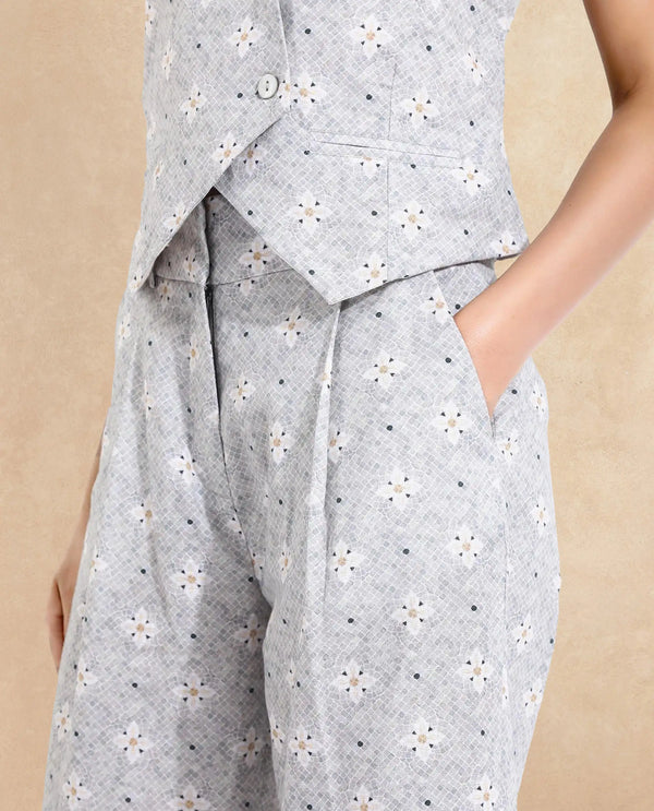 Rareism Women Kuzal Light Grey  Straight Fit Ankle Length Floral Print Trouser