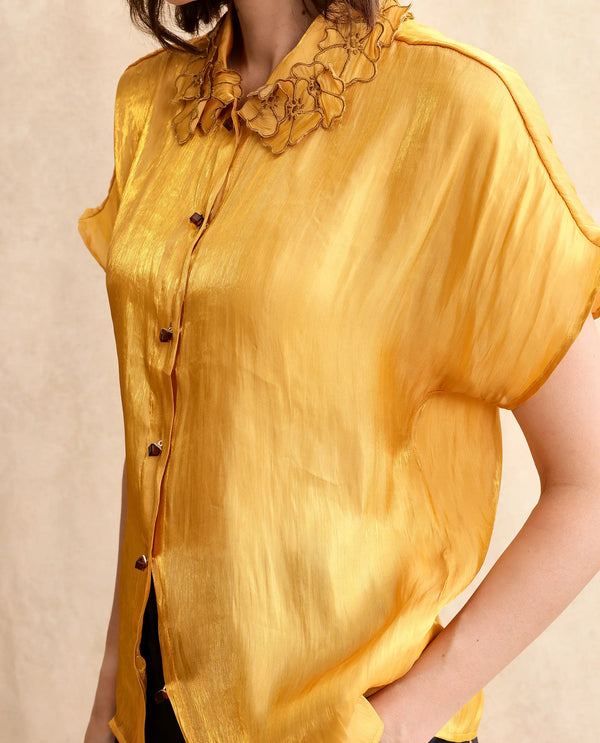 Rareism Women Larfa Yellow Short Sleeve Collared Neck Button Closure Boxy Fit Plain Shirt