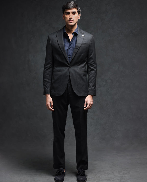 Rare Rabbit Men's Larkin Black Polyester Viscose Fabric Peak Lapel Button Closure Single Breasted Lurex Stripe Suits