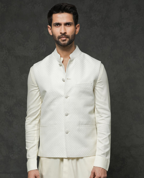 Rare Rabbit Men's Lasmos-Kpb Off White  Kurta-Suit
