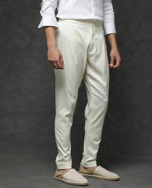Rare Rabbit Men's Lasmos-Kpb Off White  Kurta-Suit