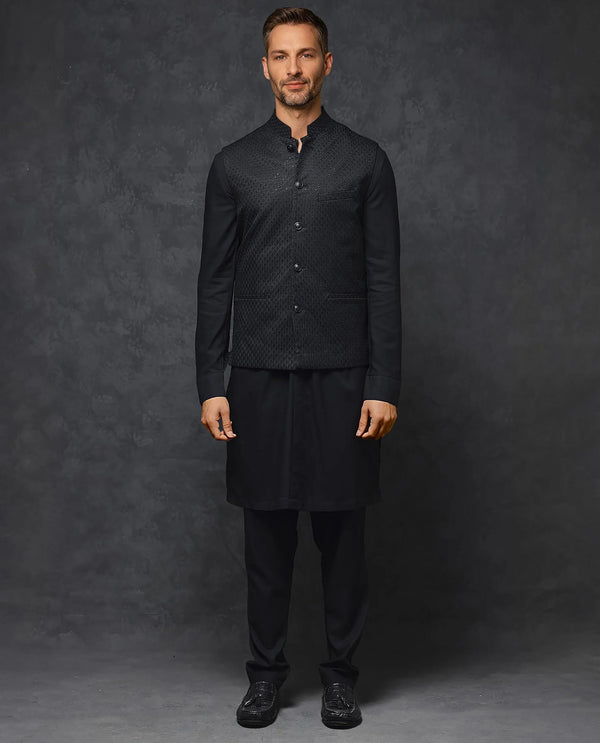 Rare Rabbit Men's Lasmos-Kpb Black Kurta-Suit
