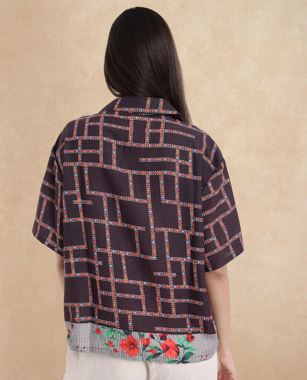 Rareism Women Lombard Brown Short Sleeve Collared Collar Button Boxy Fit Abstract Print Top