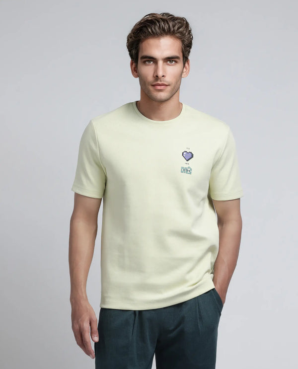 Rare Rabbit Men Luxa Pastel Yellow Cotton Blend Fabric Short Sleeve Crew Neck HD Print Pocket Placement T-Shirt
