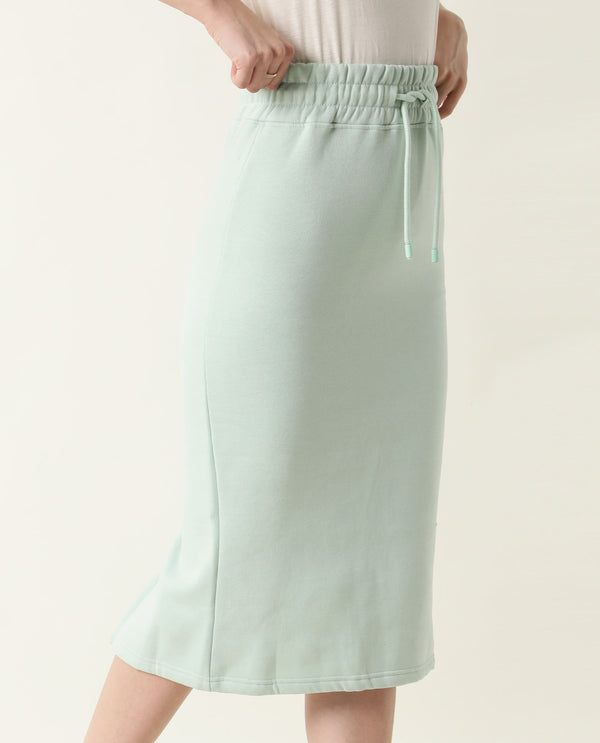 Rareism Women Fudge Green Poly Cotton Fabric Tailored Fit High Rise Solid Midi Skirt